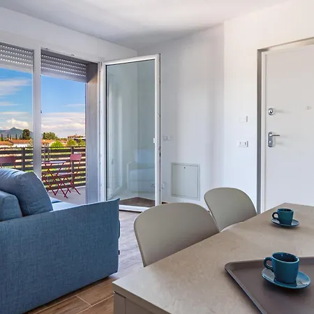 Ltapartments -bilocale Con Parcheggio A 10 Minuti Dalla Torre Appartamento
