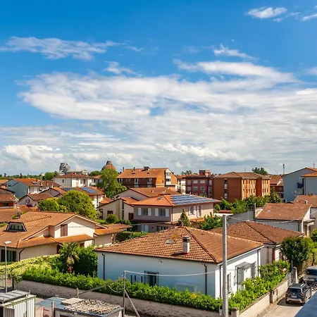 Ltapartments -bilocale Con Parcheggio A 10 Minuti Dalla Torre Appartamento