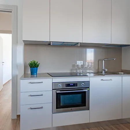 Appartamento Ltapartments -bilocale Con Parcheggio A 10 Minuti Dalla Torre *